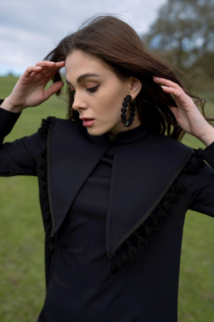 Isabel Yaka Detaylı Kuşaklı Elbise Siyah
